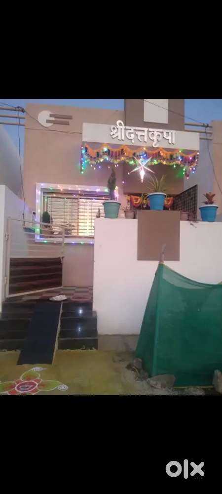 Frant openplse area.sapret wall no cambain wall.