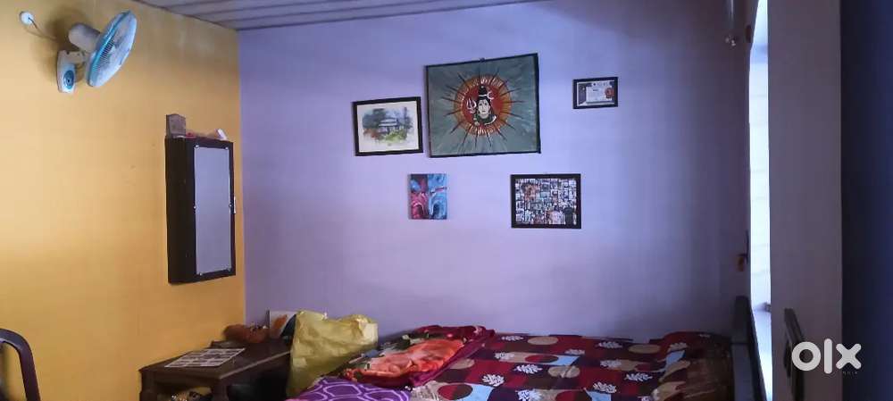 Individual room available 4 capacity