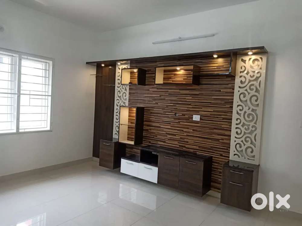 1 st floor 2 BHK flat at Kundrathur metha nagar