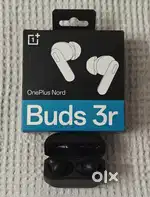 Oneplus nord buds 3r brand new condition 6 days old box bill full kit