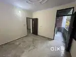 2bhk floor available for Rent on 2nd floor Shastri Nagar Metro Station