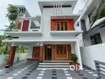 Vattiyoorkavu new luxury House 5 Cent, 2200 Sqft, 4 BHK attached
