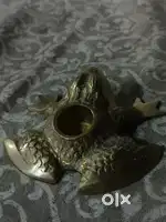 Antique pure brass solid heavy table top cum paper weight 10/14 cm.
