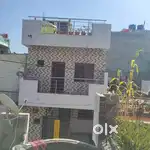 नवीन फ्रेश बांधकाम असलेले दोन मधली घर विकणे आहे