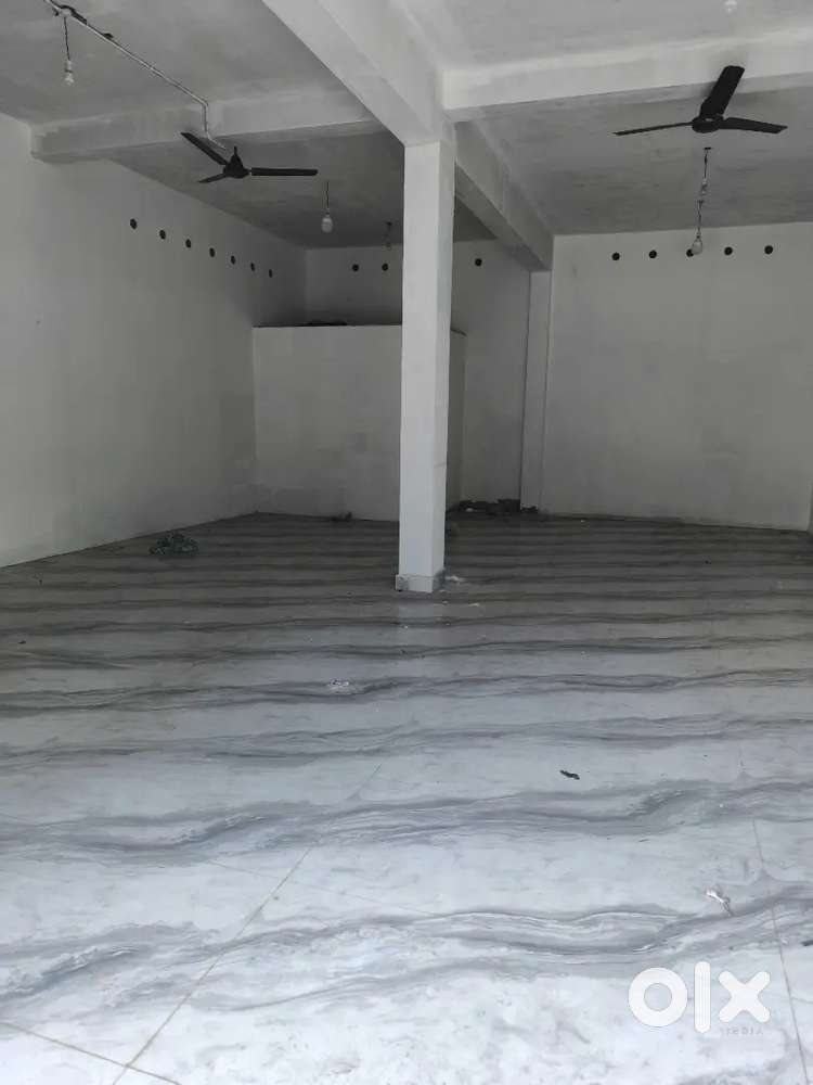 370sqf shutter space kk road frentage kalathipady