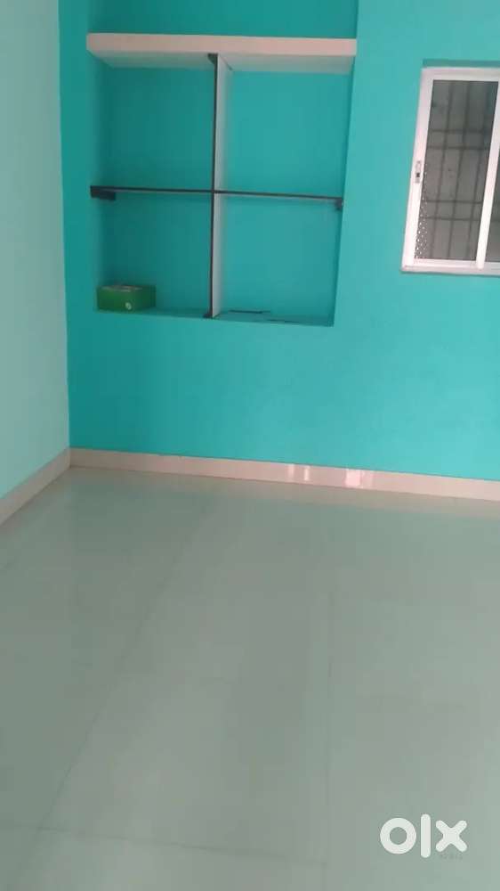 Working person (ladies/Gents) Single Room