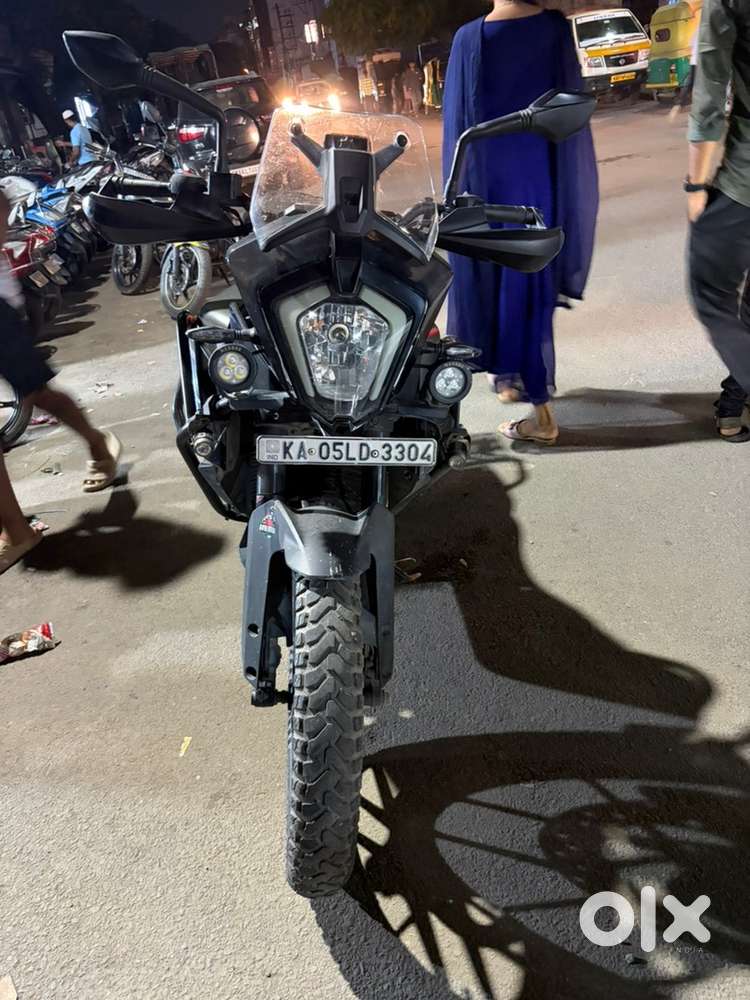 Ktm adventure 250 cc abs bs6 model