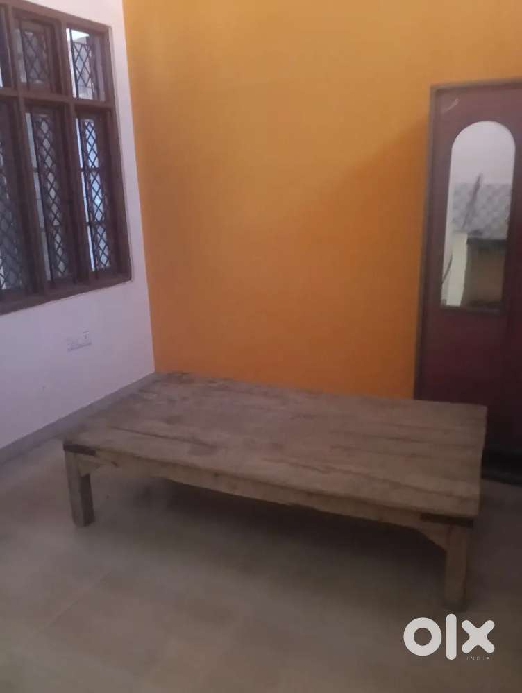 Couples, girls, family, allowed independent house for rent