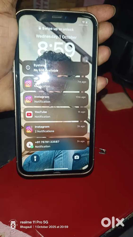 Koi problem nahi hai phone mein phone mat condition mein hai
