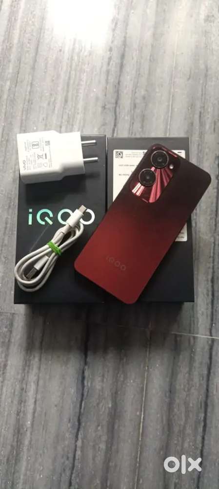 Iqoo z9lite 5g mobile phone for sale and exchange also available