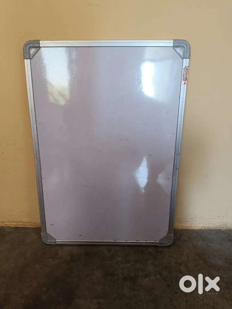 White and black board for dual purpose