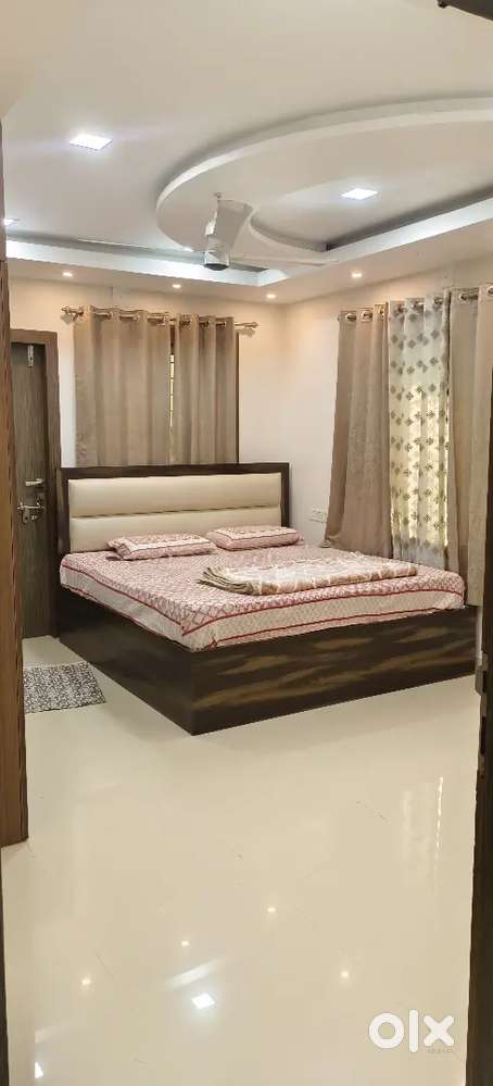 Fully Furnished 3 BHK Flat