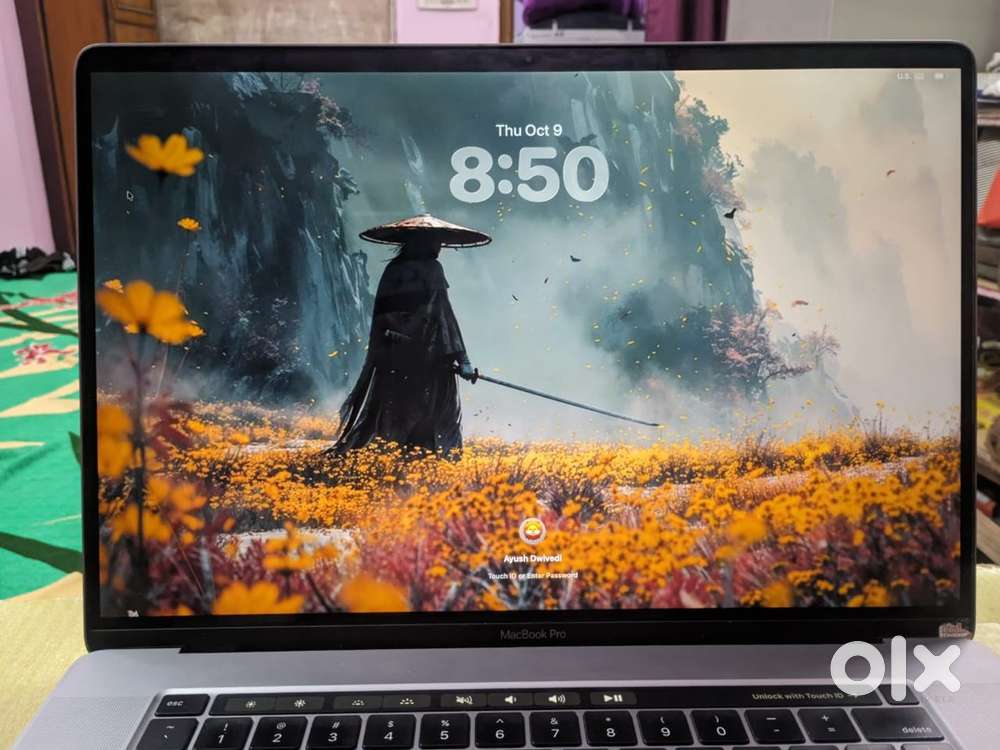 MacBook Pro 16” (2441)