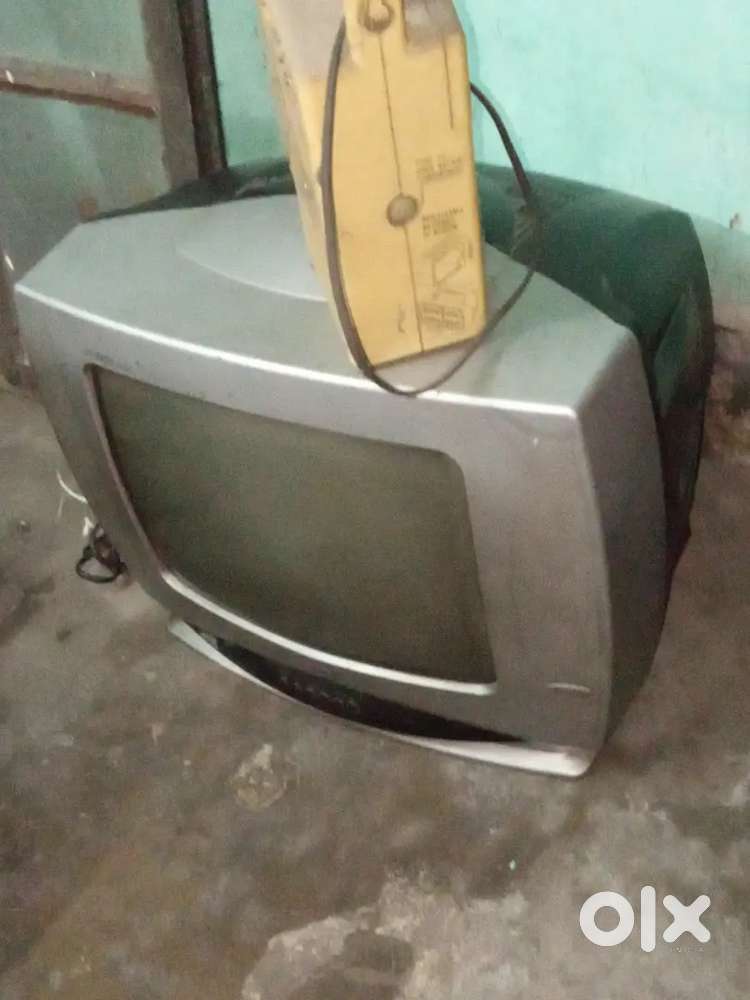 LG 14 tv for sale