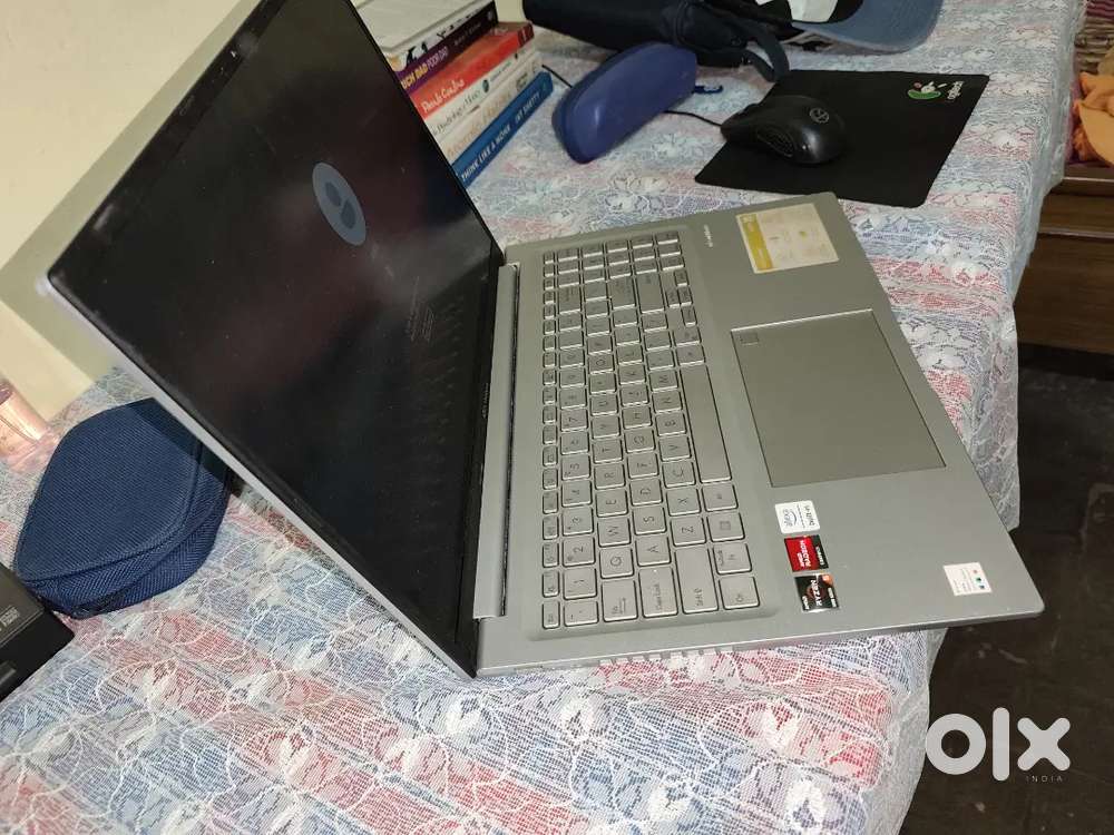 Asus vivobook 16