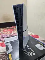 PS5 - Digital Edition (7days old), 2 controllers.