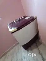 LG washing machine semi automatic good condition