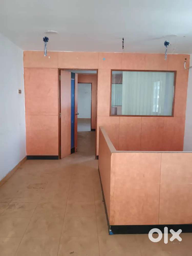 750SQFT SEMI FURNISHED 1STFLOOR OFFICE  RENT 35000 AT NEAR AMBATTUR OT