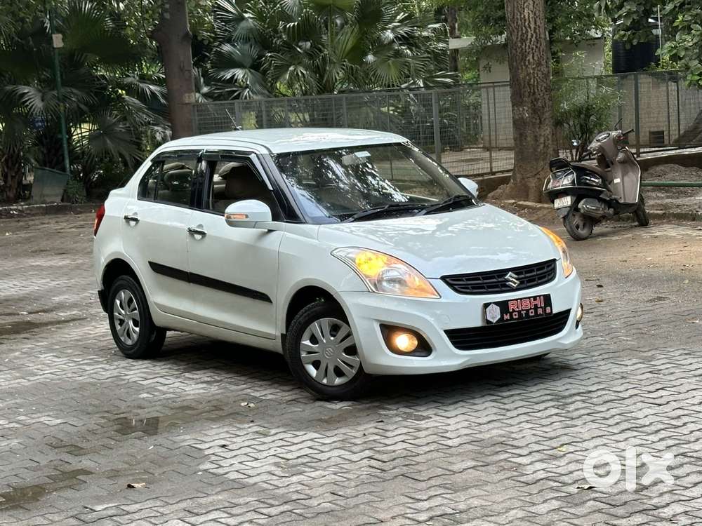 Maruti Suzuki Swift Dzire 1.2 Vxi BSIV, 2013, Petrol
