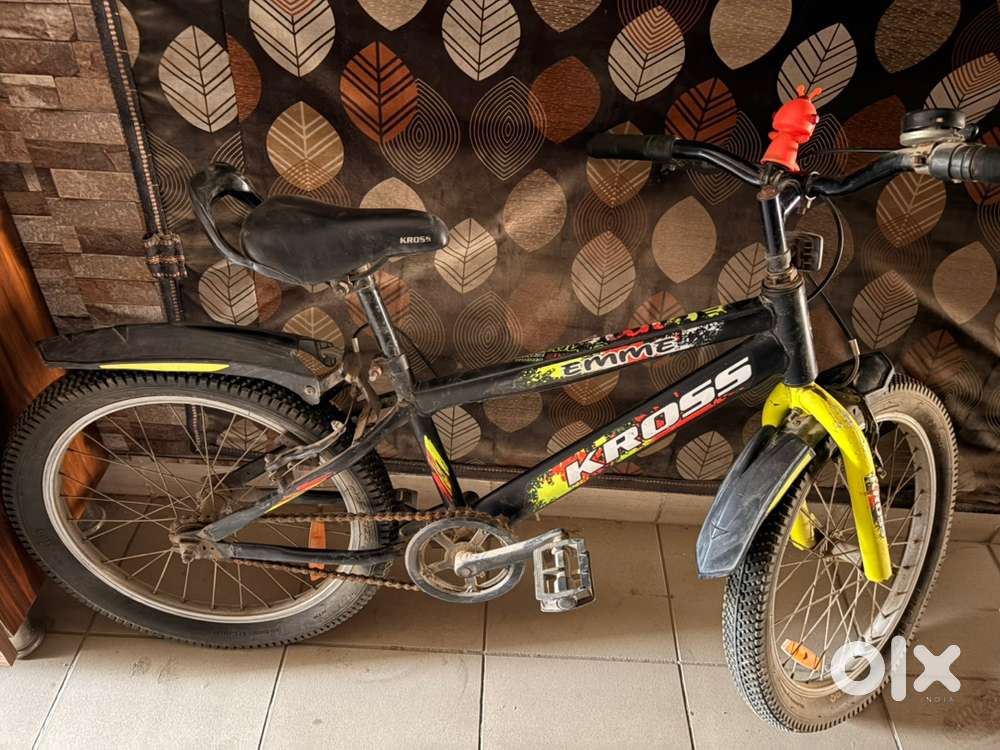 Kids’ Kross Bicycle for Sale – Good Condition!