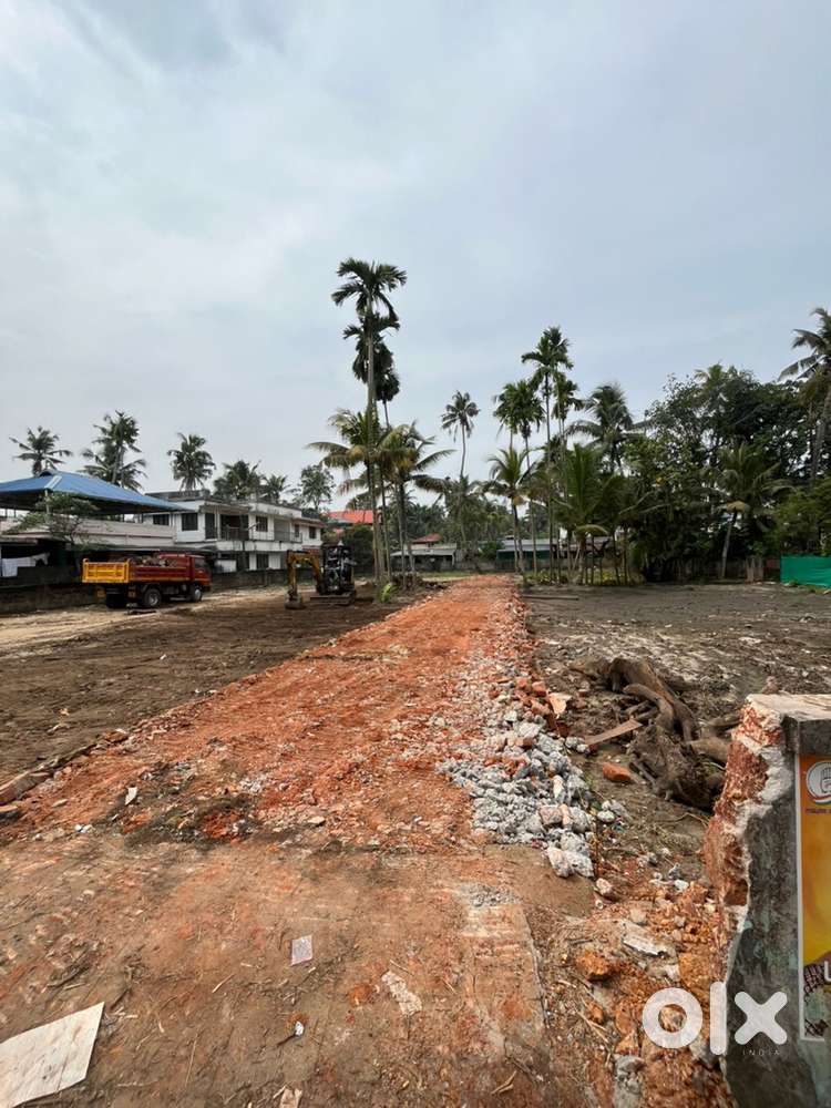 Plots for sale in eroor