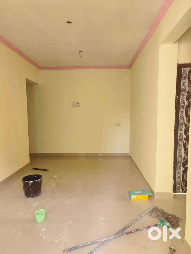 Urgent roommate require