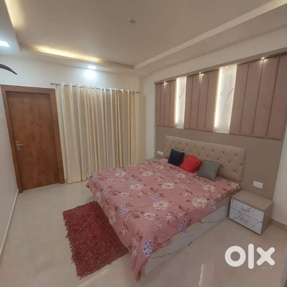 NEAR AKSHAY PATRA,3 BHK FURNISHED FLAT FOR BACHLERS AND FAMLIES.