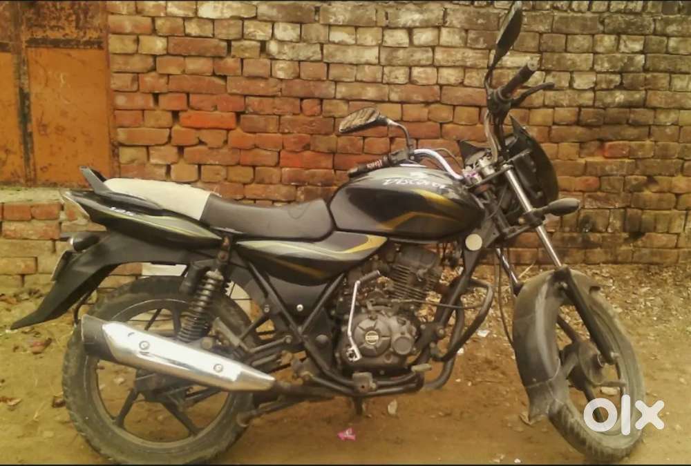 Bajaj Discover Bike