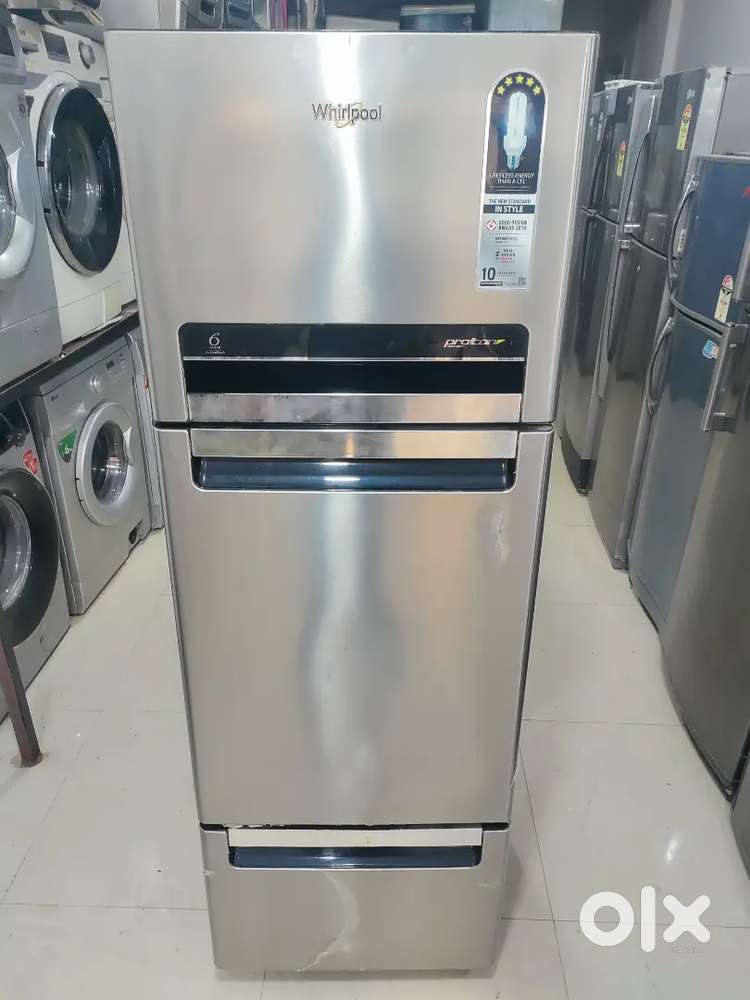 WHIRLPOOL PROTON TRIPLE DOOR REFRIGERATOR AVAILABLE WITH WARRANTY:::