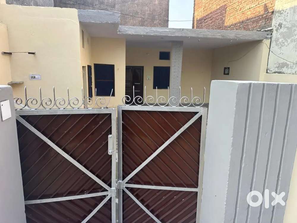 Separate two room set tyagi garden yamunanagar