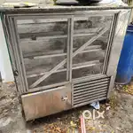 Sweet display counter AC