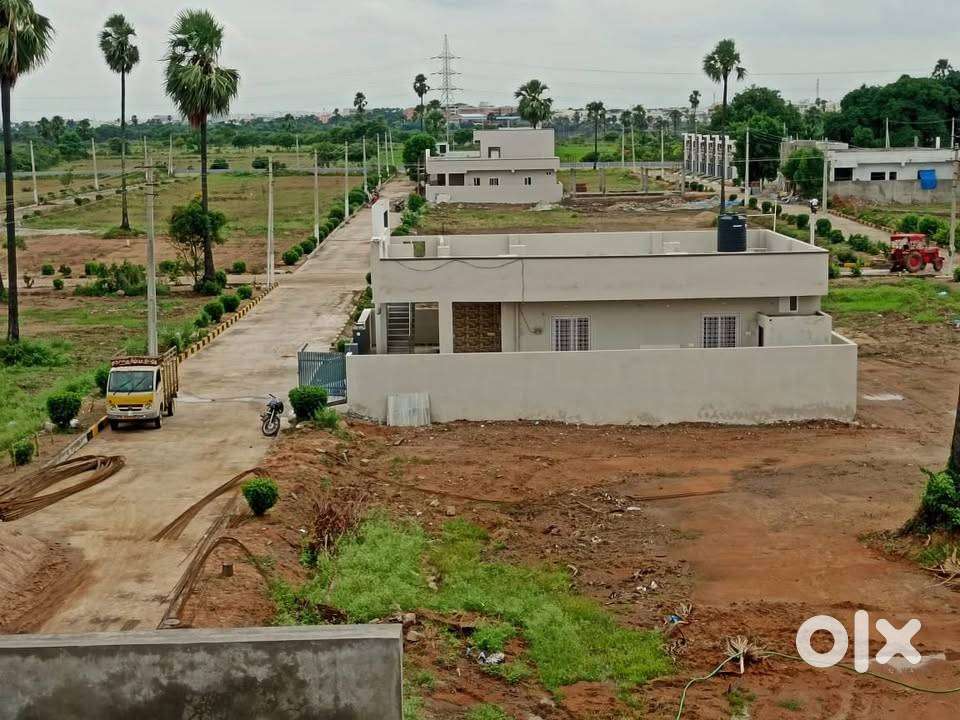 SOUTH FACING PLOT FOR SALE IN SR NAGAR VENTURE  KUNDANPALLY BACK GATE