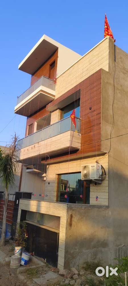 Independent villa (kothi) for sale