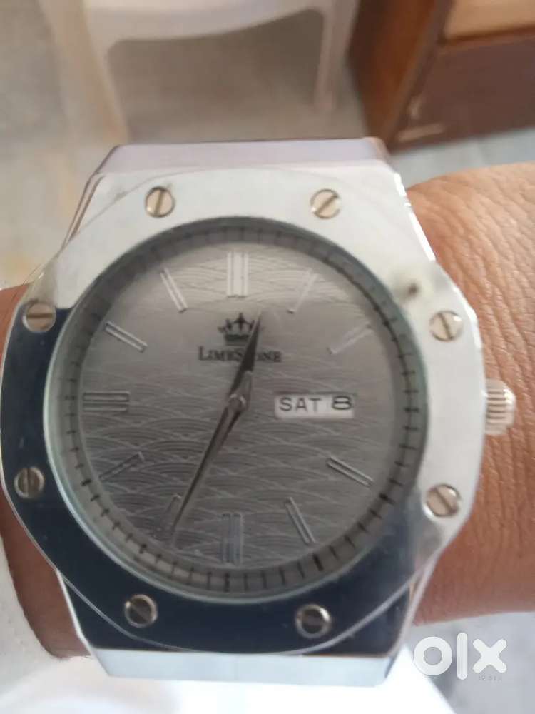 Limestone watch