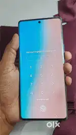Vivo v27 5G 12 GB RAM 256 GB memory