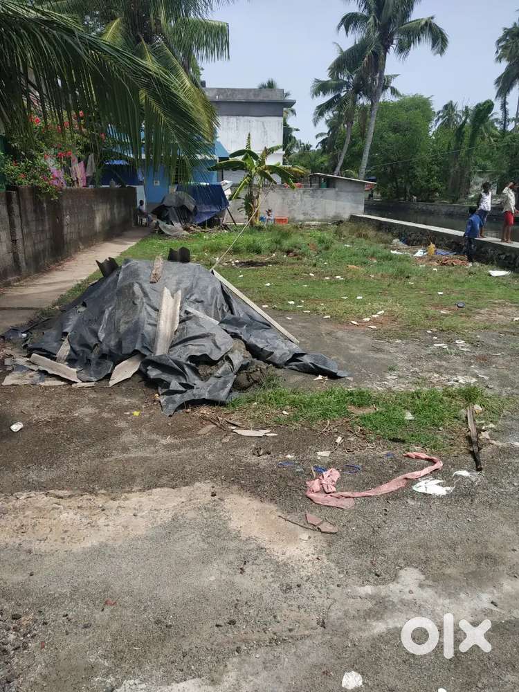 5 cent plot 600 meters from kannankatu bridge