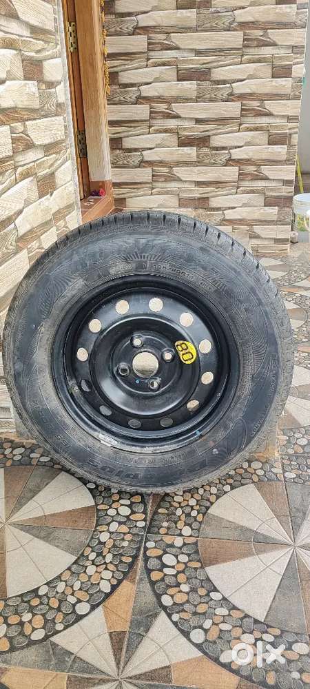 14 Inches stepney wheel