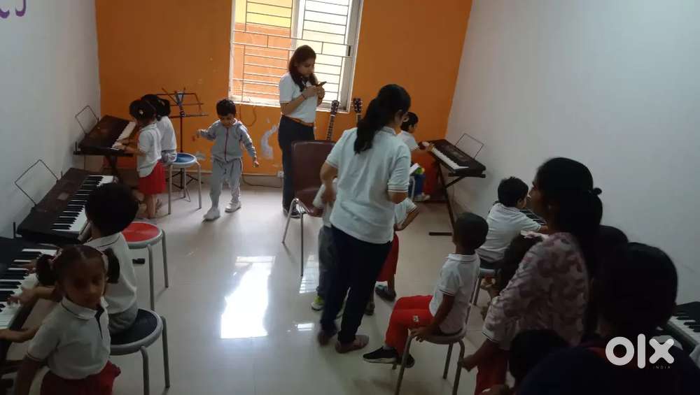 Fully equipped Music studio with Music school and Library for sale