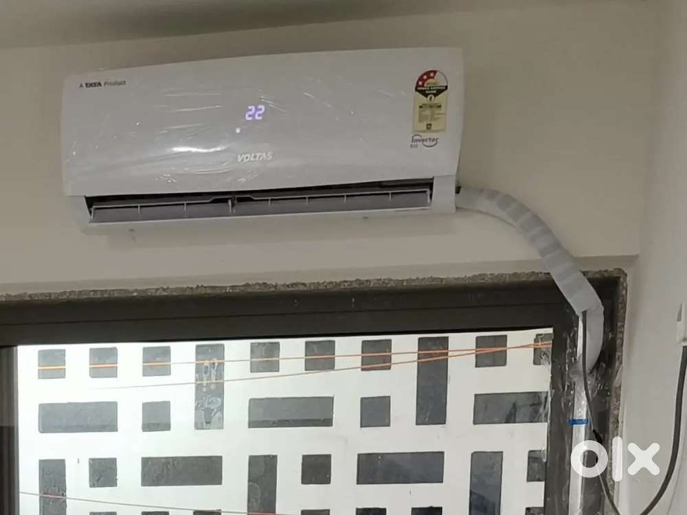 Voltas 1 ton ac (1.5 yr old )
