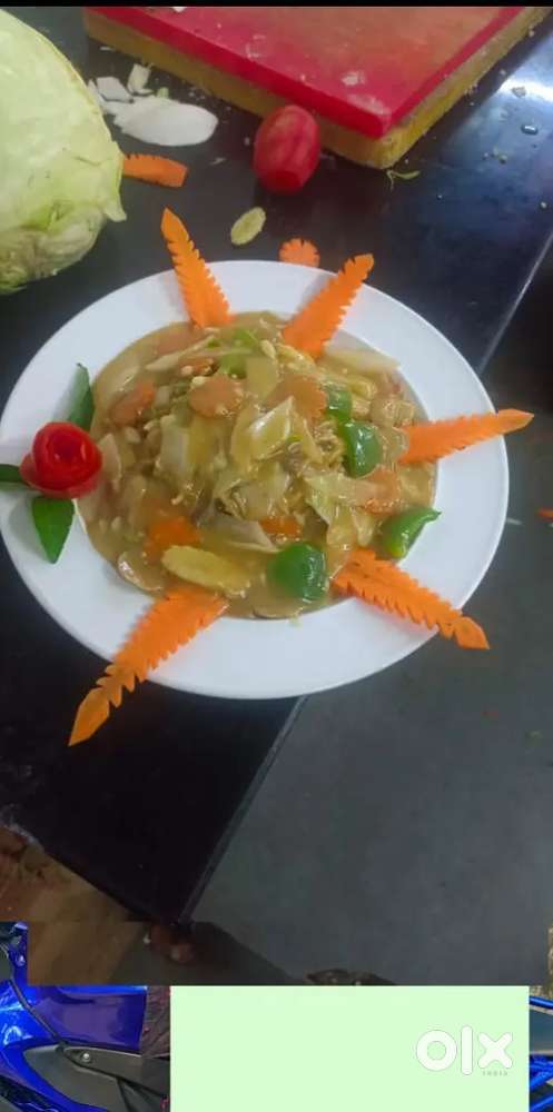 I am cook all rounder Chinese Indian tandoori grill Sharma Biryani