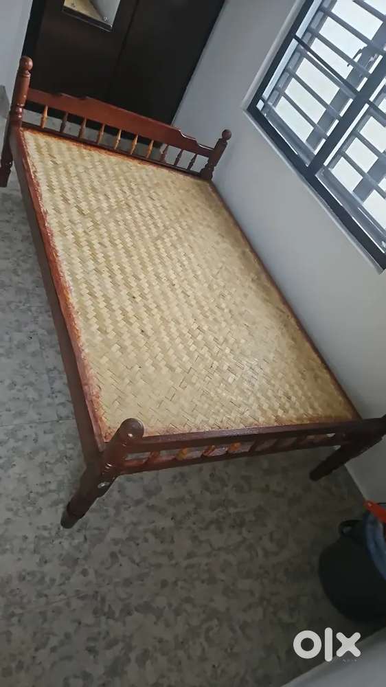 Coconut wood cot