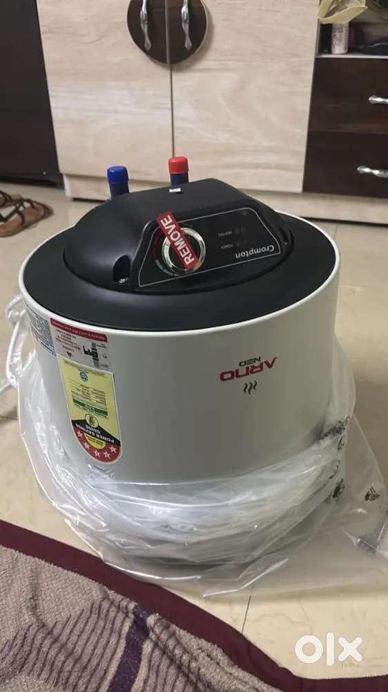 Geyser Crompton Arno Neo 10-L 5 Star Rated Storage Water Heater