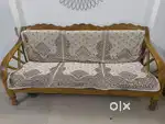 3+2 sofa set with center table