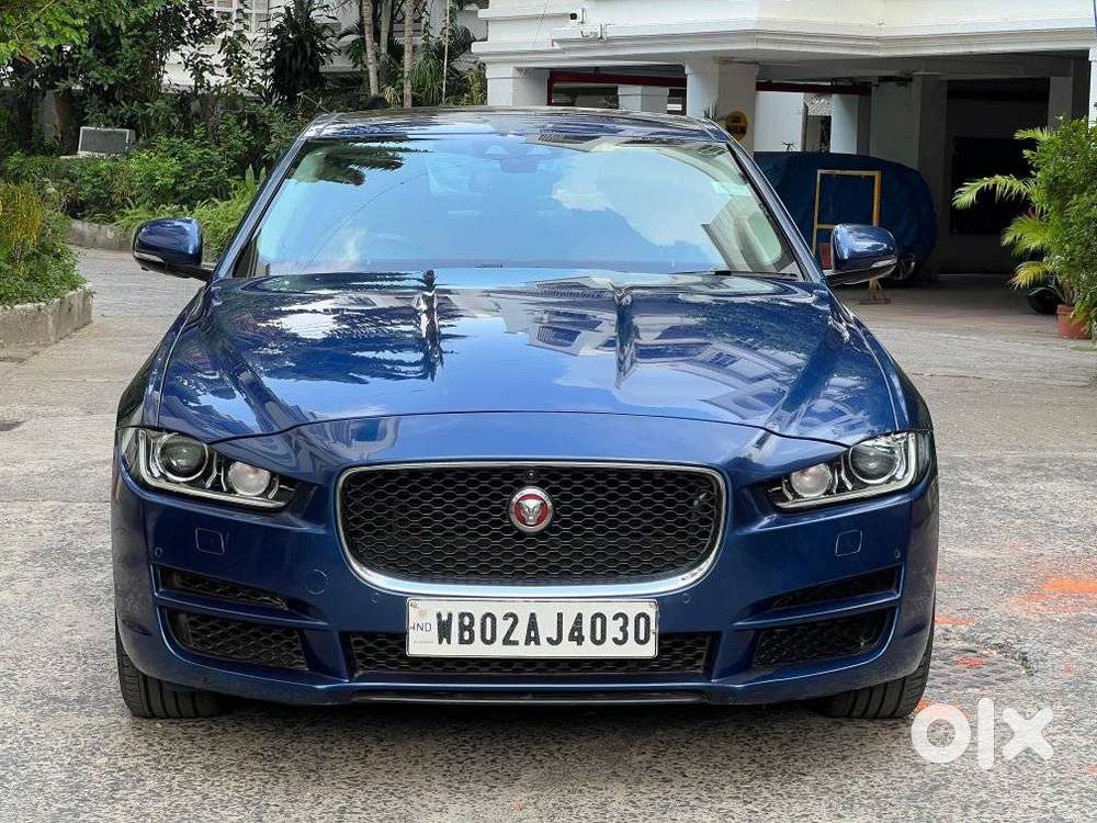 Jaguar XE Portfolio, 2016, Petrol