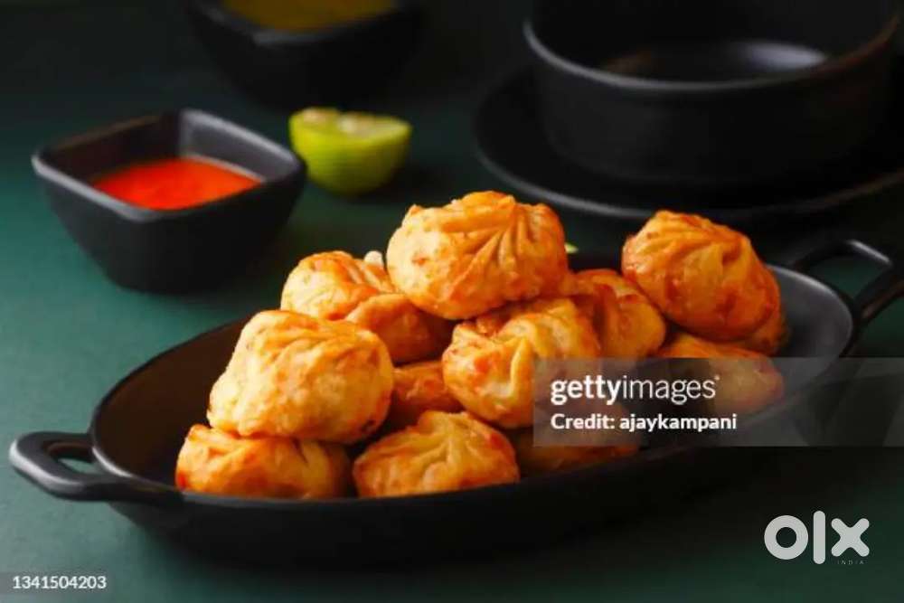 Urgent need for a chinese cheff/ momo maker in mumbai