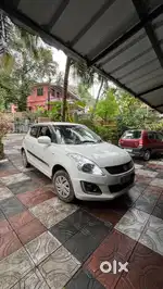Maruti Suzuki Swift 2017 feb first owner two keys