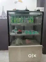 Bakery display counter chiller