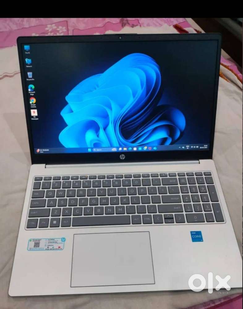 New HP Laptop with Backlit Keyboard Intel Core i5 12th Gen 1235U -