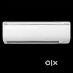 Daikin ac inverter split ac 5 months old