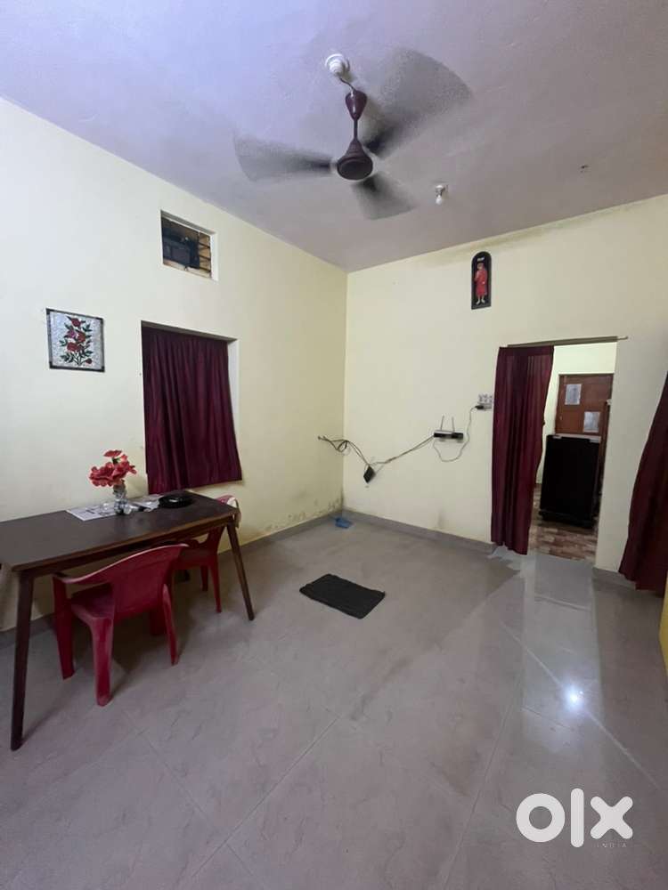 2 bhk house for rent